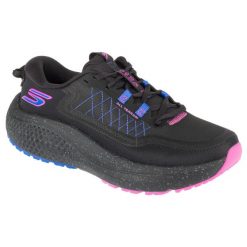 Buty sportowe Sneakersy damskie, Go Run Supersonic Max A/T. Czarne buty sportowe na co dzień damskie Skechers, bez wzorów, trekkingowe. Za 379.99 zł.