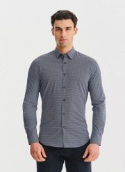 PAKO LORENTE – Granatowa koszula w kwiaty. Koszule męskie Pako Lorente, xl, bez wzorów, z bawełny, bez kołnierzyka, bez ramiączek. Za 199.99 zł.