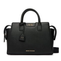 Torebka Armani Exchange. Czarne torebki klasyczne damskie Armani Exchange, bez wzorów, bez dodatków. Za 704.99 zł.