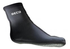 Beco neoprenowe skarpety 3 mm. Czarne skarpetki damskie 47 Brand, bez wzorów, z neoprenu. Za 206.99 zł.