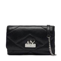 Torebka Armani Exchange. Czarne torebki wieczorowe Armani Exchange, bez wzorów, wizytowe, bez kołnierzyka, bez ramiączek. Za 454.99 zł.