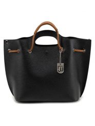 Lucca Baldi Skórzana torebka "Vigevano" w kolorze czarnym - 47 x 27 x 17 cm rozmiar: onesize. Czarne torebki klasyczne damskie Lucca Baldi, bez wzorów, z materiału, bez dodatków. Za 391.99 zł.