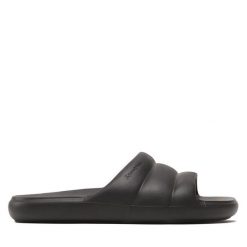 Klapki Ipanema. Czarne klapki damskie Ipanema, bez wzorów, bez obcasa. Za 109.99 zł.