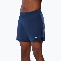 Spodenki do biegania męskie Mizuno Alpha 5.5". Niebieskie szorty męskie Mizuno, z elastanu, bez kołnierzyka. Za 139.99 zł.