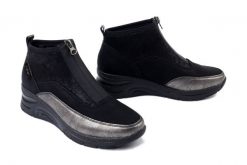 RIEKER N9362-01 black combination, botki damskie. Czarne botki damskie Rieker, bez obcasa, bez zapięcia. Za 297.42 zł.