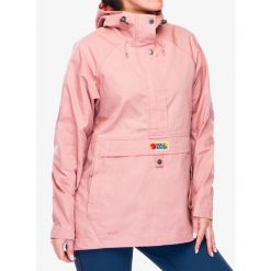 Kurtka damska Fjallraven Vardag Anorak - dusty rose L. Czerwone kurtki damskie Fjällräven, l, bez wzorów, bez kaptura. Za 749.00 zł.