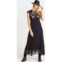 Sukienka TWINSET. Sukienki damskie Twinset Milano, bez wzorów, bez kołnierzyka, bez ramiączek. Za 1,119.00 zł.