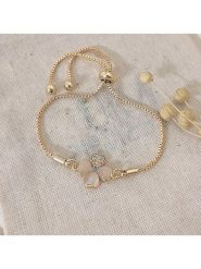 Atelier MIU Pozłacana bransoletka z elementem ozdobnym - dł. 20 cm rozmiar: onesize. Białe bransoletki damskie atelier MIU, pozłacane. Za 39.99 zł.