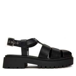 Sandały Steve Madden. Czarne sandały damskie Steve Madden, bez wzorów, bez obcasa, na płaskiej podeszwie. Za 339.99 zł.
