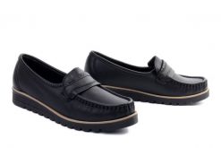 SOLO 066W czarny, mokasyny damskie. Czarne mokasyny damskie Solo. Za 249.90 zł.