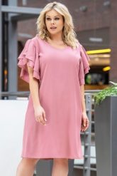 Sukienka wizytowa z ozdobnymi rękawami ELIANA ciemny pudrowy róż. Czerwone sukienki damskie KARKO, na imprezę, na lato, s, bez wzorów, z elastanu, eleganckie, bez kołnierzyka, bez ramiączek, midi, kopertowe. Za 89.50 zł.