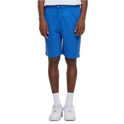 Lekkie Szorty Męskie Z Frotte. Niebieskie szorty męskie Urban Classics, bez kołnierzyka. Za 85.99 zł.