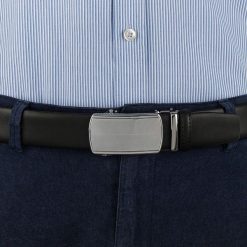 Pasek męski skórzany 3,5 cm klamra automatyczna Beltimore czarny 02-576 : Kolory - czarny, Rozmiar pasków - r.115-130 cm. Czarne paski męskie bez wzorów, ze skóry, wizytowe. Za 64.99 zł.