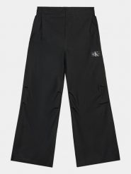 Calvin Klein Jeans Spodnie materiałowe Modern IG0IG02288 Czarny Regular Fit. Czarne spodnie dziewczęce Calvin Klein Jeans, z jeansu. Za 219.99 zł.