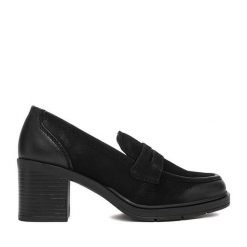Półbuty Lasocki. Czarne półbuty damskie Lasocki, bez wzorów, bez obcasa, na obcasie. Za 229.99 zł.