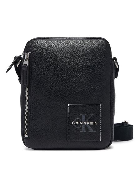 Calvin Klein Saszetka Bold Pebble Simple Reporter LV04D3623G Czarny. Czarne saszetki męskie CALVIN KLEIN, ze skóry. Za 369.99 zł.