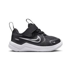 Buty multisportowe NIKE COSMIC RUNNER PS. Białe obuwie do biegania damskie Nike. Za 317.00 zł.