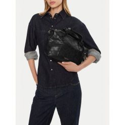 Torebka Lasocki. Czarne torebki klasyczne damskie Lasocki, bez wzorów, bez dodatków. Za 179.99 zł.