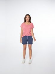 Spodenki damskie Protest PRTANNICK shorts. Żółte szorty damskie Protest, bez wzorów, z materiału. Za 222.65 zł.
