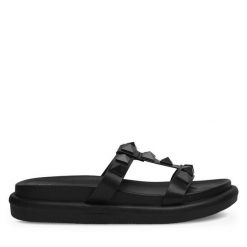 Klapki DeeZee. Czarne klapki damskie DeeZee, bez wzorów, bez obcasa. Za 59.99 zł.