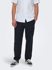 ONLY & SONS Spodnie "Onssinus" w kolorze czarnym rozmiar: XXL. Czarne spodnie materiałowe męskie Only & Sons, bez wzorów, z materiału. Za 96.14 zł.