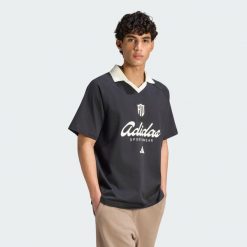 Koszulka polo Lux Tiro Script Graphic. Białe koszulki polo męskie Adidas, uniwersalny, bez wzorów, z bawełny, bez ramiączek. Za 239.00 zł.