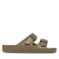 Klapki ONLY Shoes. Brązowe klapki damskie ONLY Shoes, bez wzorów, bez obcasa. Za 59.99 zł.