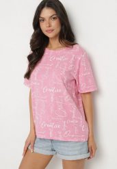Różowy T-shirt Oversize z Bawełny Zdobiony Nadrukiem Sinelra. Czerwone t-shirty damskie Born2be, m, z aplikacjami, z bawełny, bez kołnierzyka. Za 39.99 zł.