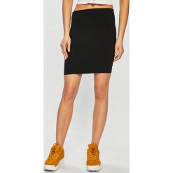 Tally Weijl - Spódnica. Spódniczki damskie TALLY WEIJL, l, bez wzorów, z dzianiny, z podwyższonym stanem, mini, dopasowane. W wyprzedaży za 49.90 zł.