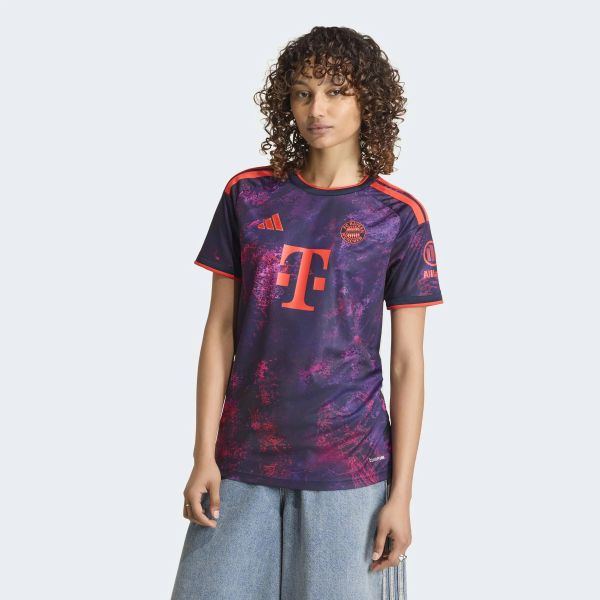Koszulka z trzeciego zestawu FC Bayern Monachium 26/27. T-shirty damskie Adidas, m, bez wzorów, z dzianiny, bez kołnierzyka. Za 439.00 zł.