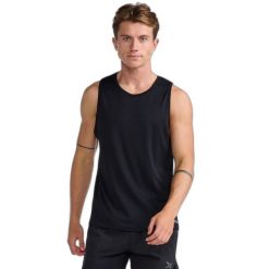Aerodynamiczna koszulka 2XU Aero. Czarne t-shirty sportowe męskie 2XU, m, z dzianiny, bez ramiączek, do biegania. Za 233.00 zł.