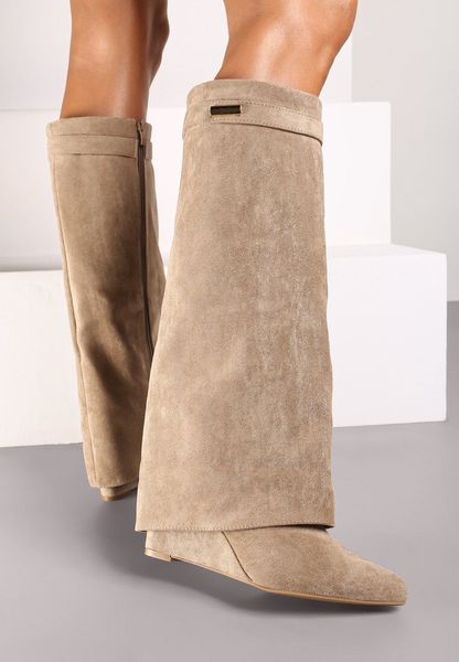 Ciemnobeżowe Kozaki z Wywiniętą Cholewką na Koturnie Turade. Brązowe kozaki damskie Renee, bez obcasa, na koturnie. Za 139.99 zł.