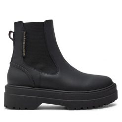 Sztyblety Tommy Hilfiger. Czarne botki damskie Tommy Hilfiger, bez obcasa, na płaskiej podeszwie, bez zapięcia. Za 399.99 zł.