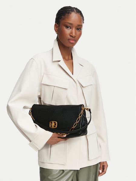 MICHAEL Michael Kors Torebka 30F6AYTL7E Czarny. Czarne torebki klasyczne damskie MICHAEL Michael Kors, bez wzorów, bez dodatków. Za 1,539.00 zł.