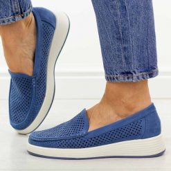 Niebieskie ażurowe mokasyny damskie Sergio Leone Mk097H. Niebieskie mokasyny damskie Sergio Leone, z jeansu. Za 149.00 zł.