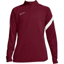 Bluza sportowa damska Nike Nk Df Academy Dril Top. Czerwone bluzy bez kaptura damskie Nike, bez wzorów, bez ramiączek. Za 162.91 zł.