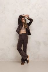 SPODNIE POPPY CZEKOLADOWE M - Flawless. Brązowe spodnie materiałowe damskie Flawless, bez wzorów, z bawełny, eleganckie. Za 357.00 zł.