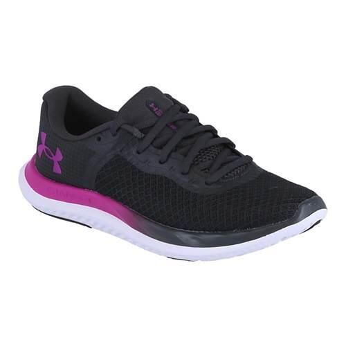 Buty do biegania damskie Under Armour Charged Breeze. Czarne obuwie do biegania damskie Under Armour. Za 471.00 zł.