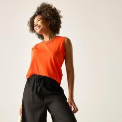 Damski top bez rękawów Fariene Cotton. Brązowe topy damskie Regatta, m, bez wzorów, z bawełny, bez kołnierzyka. Za 99.99 zł.