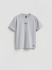 T-shirt FIFA World Cup - jasnoszary. Szare t-shirty męskie Reserved, l, bez wzorów, z bawełny, bez kołnierzyka. Za 69.99 zł.