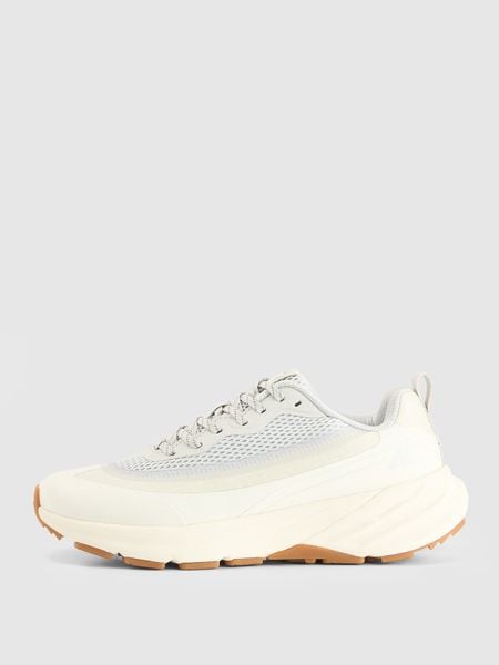 4F Buty do biegania w terenie Speed Trail damskie - beżowe 36. Brązowe obuwie do biegania damskie 4f. W wyprzedaży za 279.99 zł.