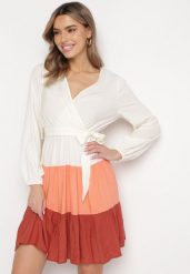 Biało-Bordowa Sukienka Mini Z Gumką w Paskiem w Talii Tixia. Białe sukienki damskie Born2be, l, bez wzorów, bez kołnierzyka, bez ramiączek, mini. Za 79.99 zł.