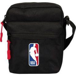 Torba na ramię NBA Logo. Torby męskie na ramię RIGORER, bez wzorów, z materiału, bez dodatków. Za 169.00 zł.
