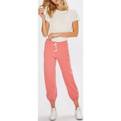 Femi Stories - Spodnie RUMBA. Czerwone spodnie sportowe damskie Femi Stories, s, z bawełny. W wyprzedaży za 179.90 zł.