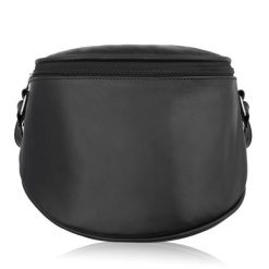 Torebka damska skórzana typu crossbody czarna pojemna Abruzzo ABR-31. Czarne torebki klasyczne damskie bez wzorów, ze skóry, bez dodatków. Za 179.00 zł.