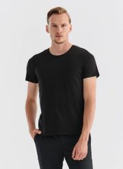 PAKO LORENTE – T-shirt P000B-TX-007-C-S. Czarne t-shirty męskie Pako Lorente, s, bez wzorów, z bawełny, bez kołnierzyka. Za 79.99 zł.