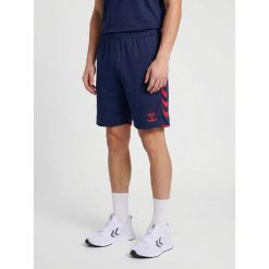 Szorty Hummel Core 2.0. Czerwone szorty męskie HUMMEL, na fitness i siłownię. Za 149.00 zł.