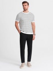Męskie spodnie chino z gumką w pasie SLIM FIT - czarne V3 OM-PACP-0158 - XXL. Czarne spodnie materiałowe męskie Ombre Clothing, bez wzorów, z elastanu, casualowe. Za 143.99 zł.