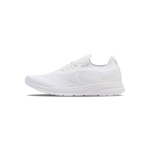 Buty do treningu biegowego Hummel Reach TR Fit. Białe buty sportowe na co dzień damskie HUMMEL, bez wzorów, na fitness i siłownię. Za 270.00 zł.
