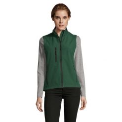 Damska Kamizelka Bez Rękawów Rallye Softshell. Zielone kamizelki damskie SOL'S, m, bez wzorów, z softshellu, bez kaptura. Za 186.99 zł.